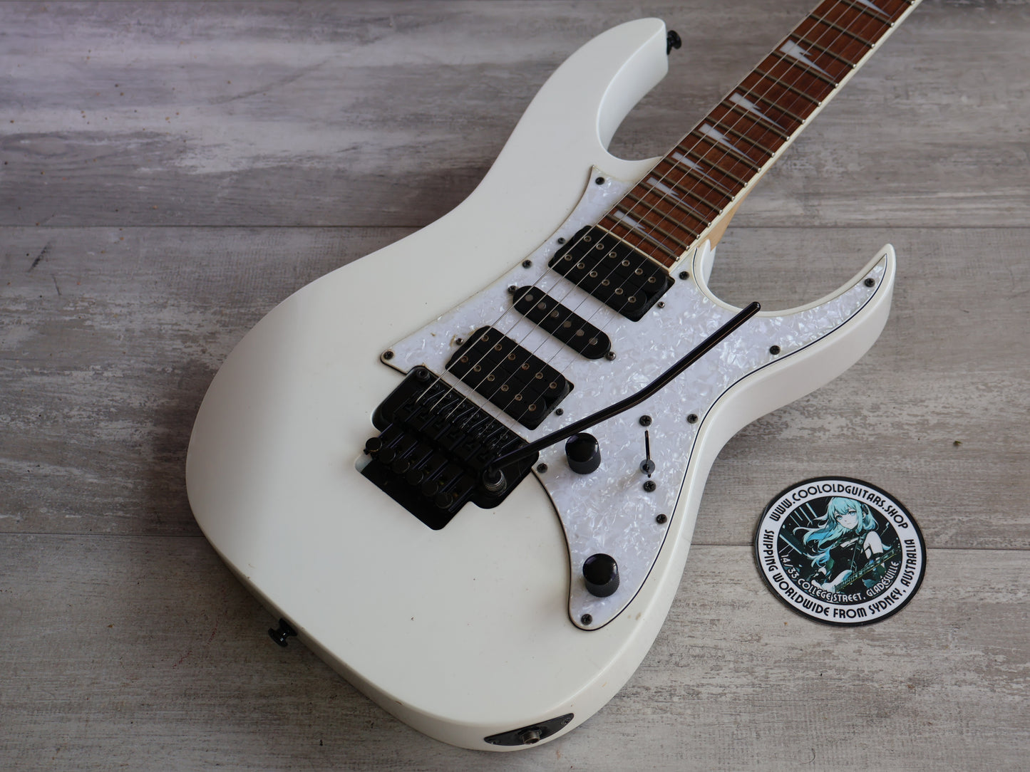 2019 Ibanez RG350DX HSH Superstrat (White)