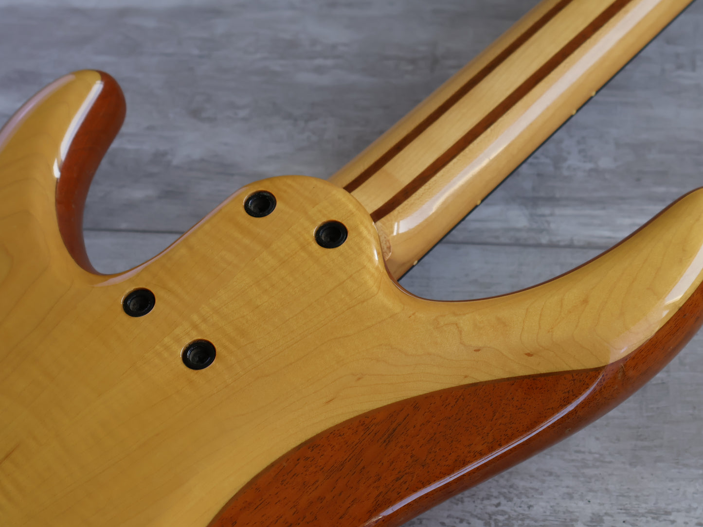 1990's Moon Japan MBC-4 Active Bass w/Bartolini's (Natural)