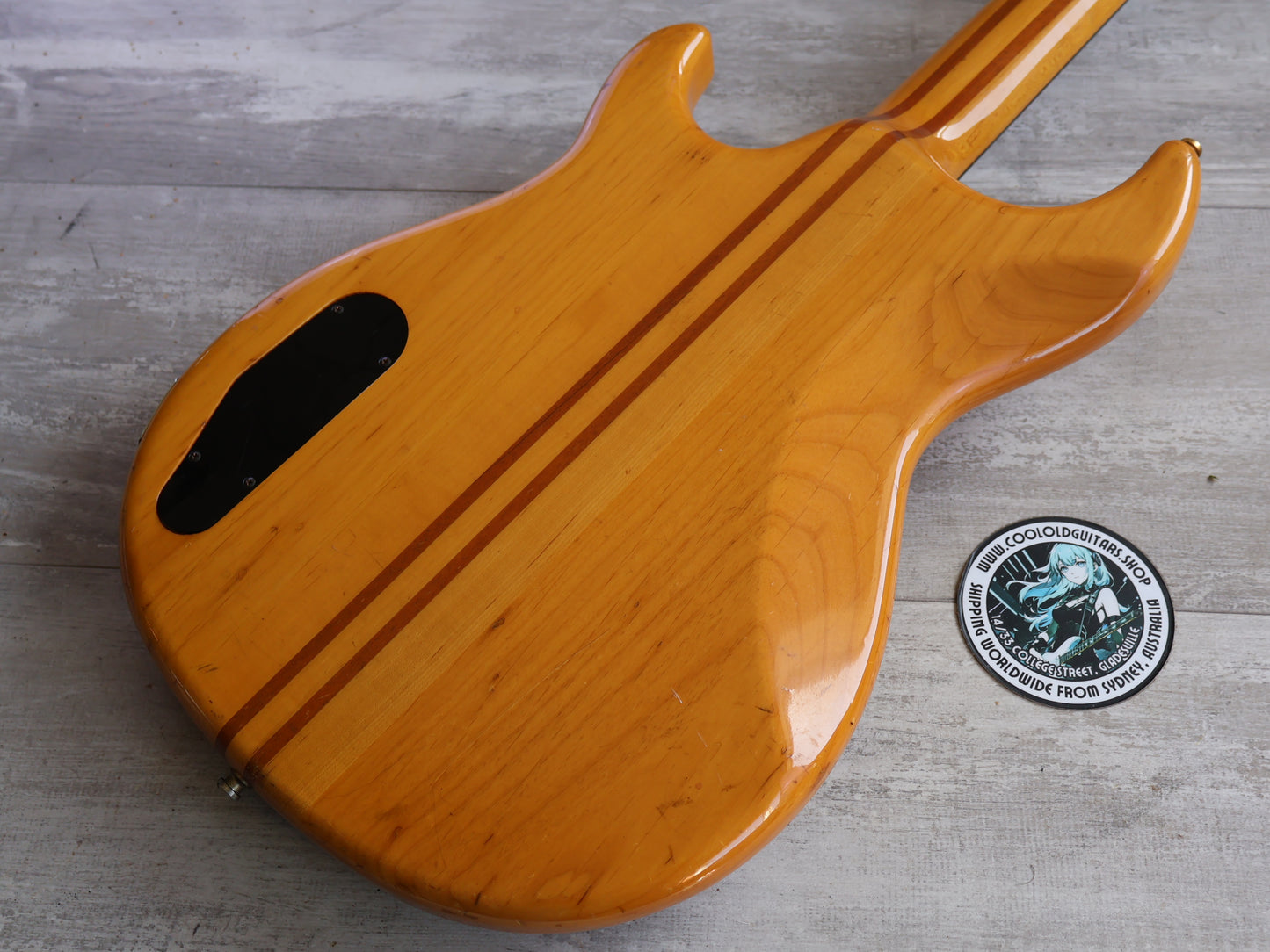 1982 Yamaha Japan BB2000 Neckthrough Broad Bass (Natural)