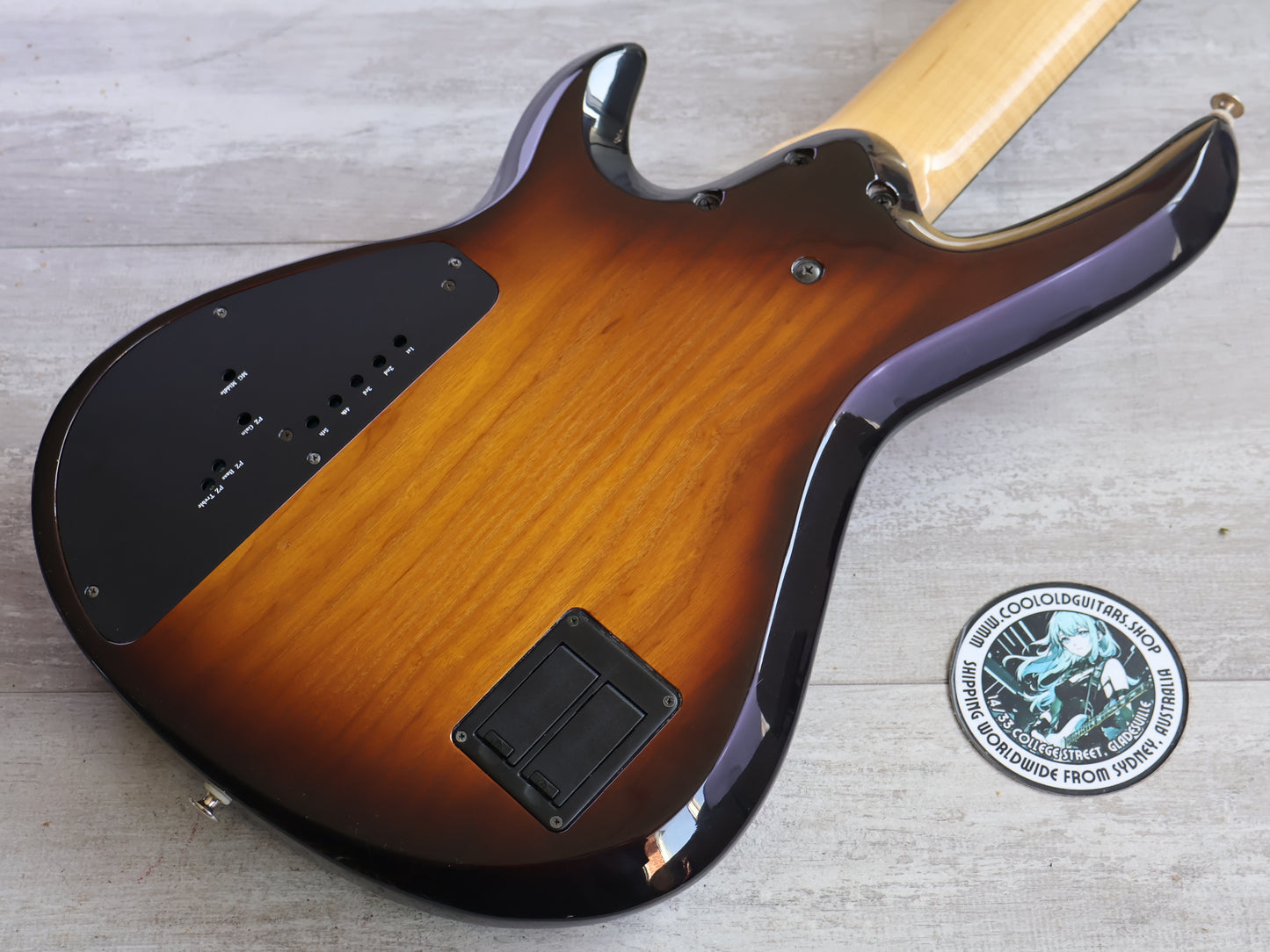 1994 Aria Pro II AVB-MIDI-05 Custom Shop Midi Enabled 5-String Bass (Sunburst)