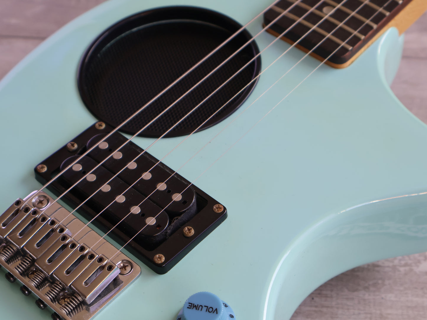 Fernandes ZO-3 Nomad Travel Guitar w/Onboard Speaker/Amplifier