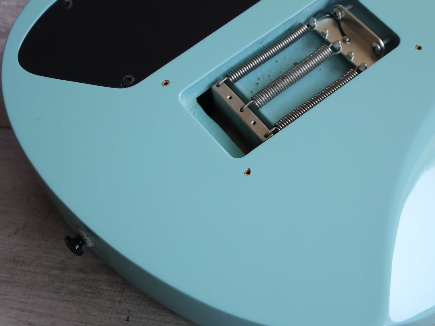 Balaguer Diablo Retro 27 Fret w/Floyd Rose (Cerulean Blue)