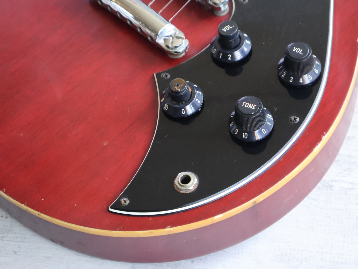 1973 Yamaha Japan SG-70 Double Cutaway SG (Satin Red)