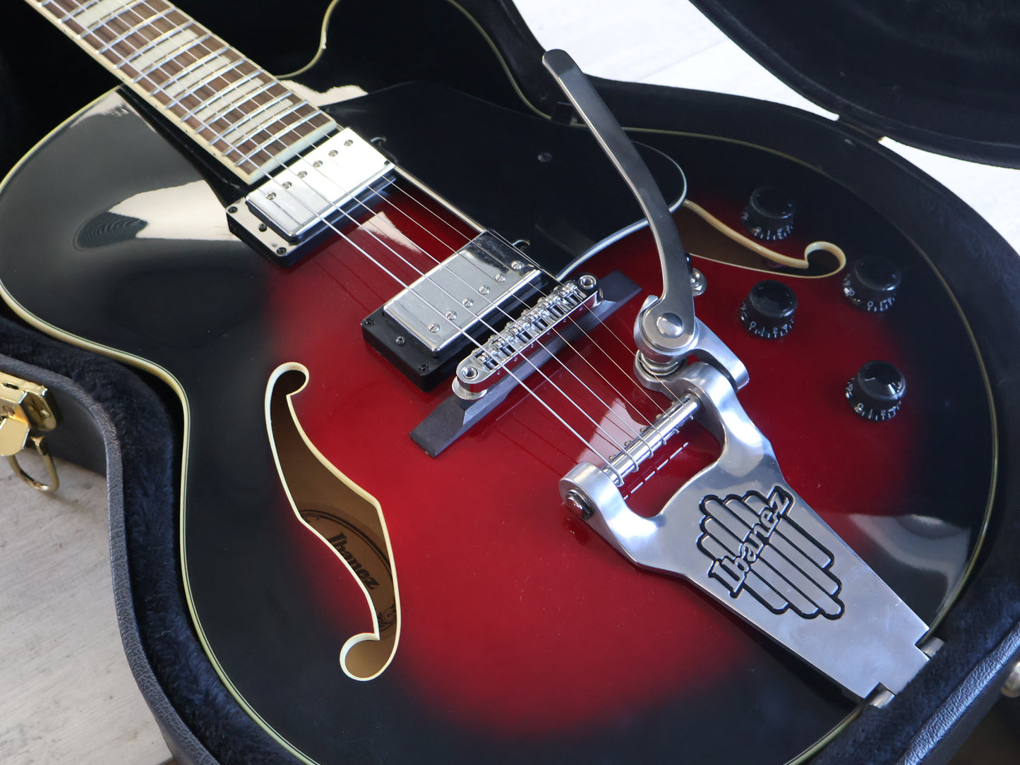 2012 Ibanez AFS75T Artcore Semi Hollowbody (Transparent Red Sunburst)