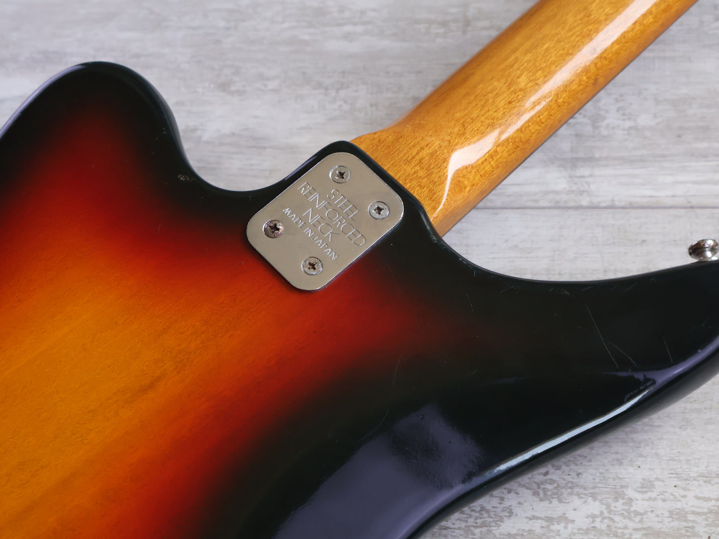 1960's Aria Diamond Japan (Matsumoku) 1532T Jaguar-Style Offset (Sunburst)