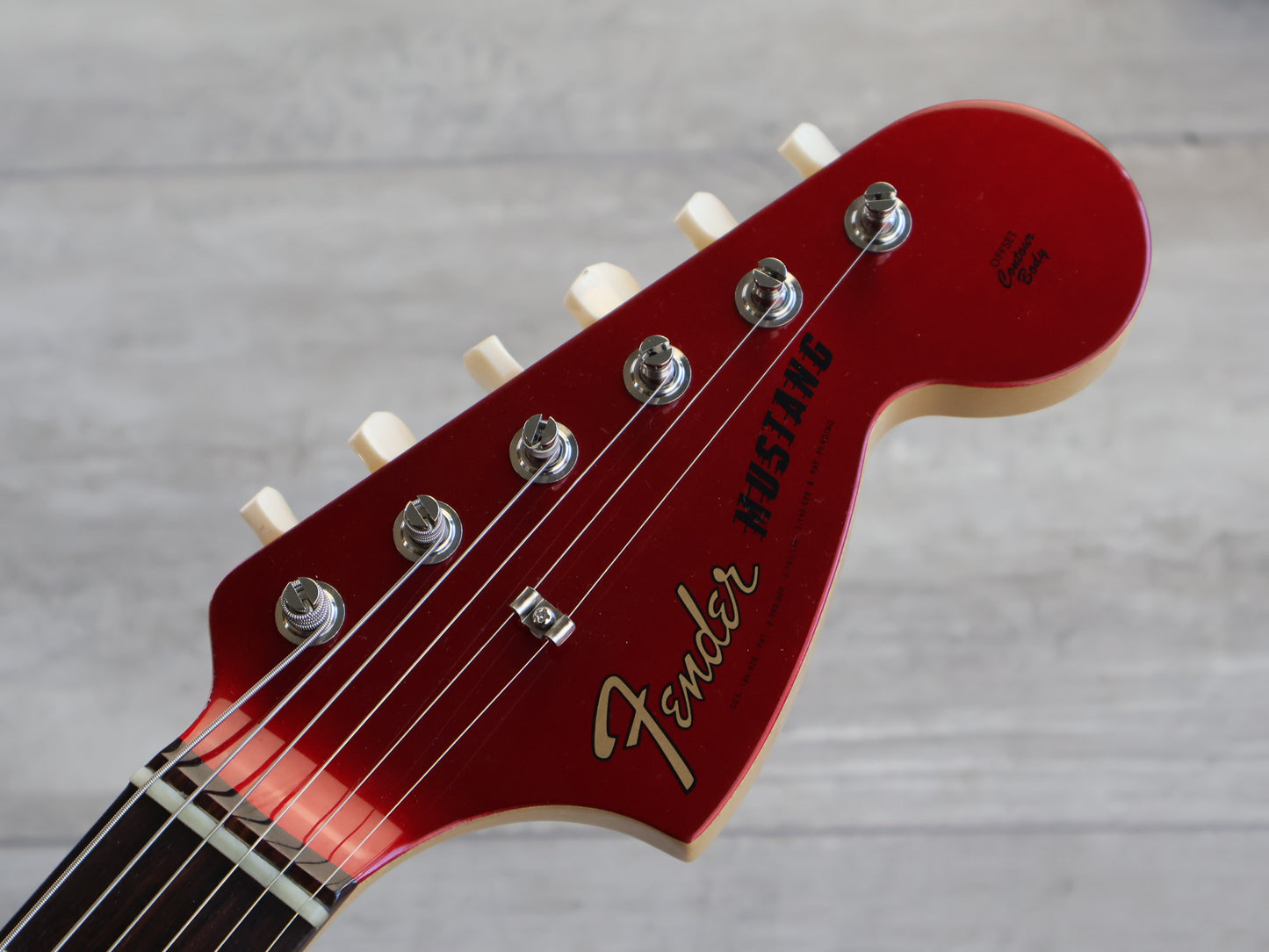 2025 Fender Japan Traditional 70's Mustang (Candy Apple Red)