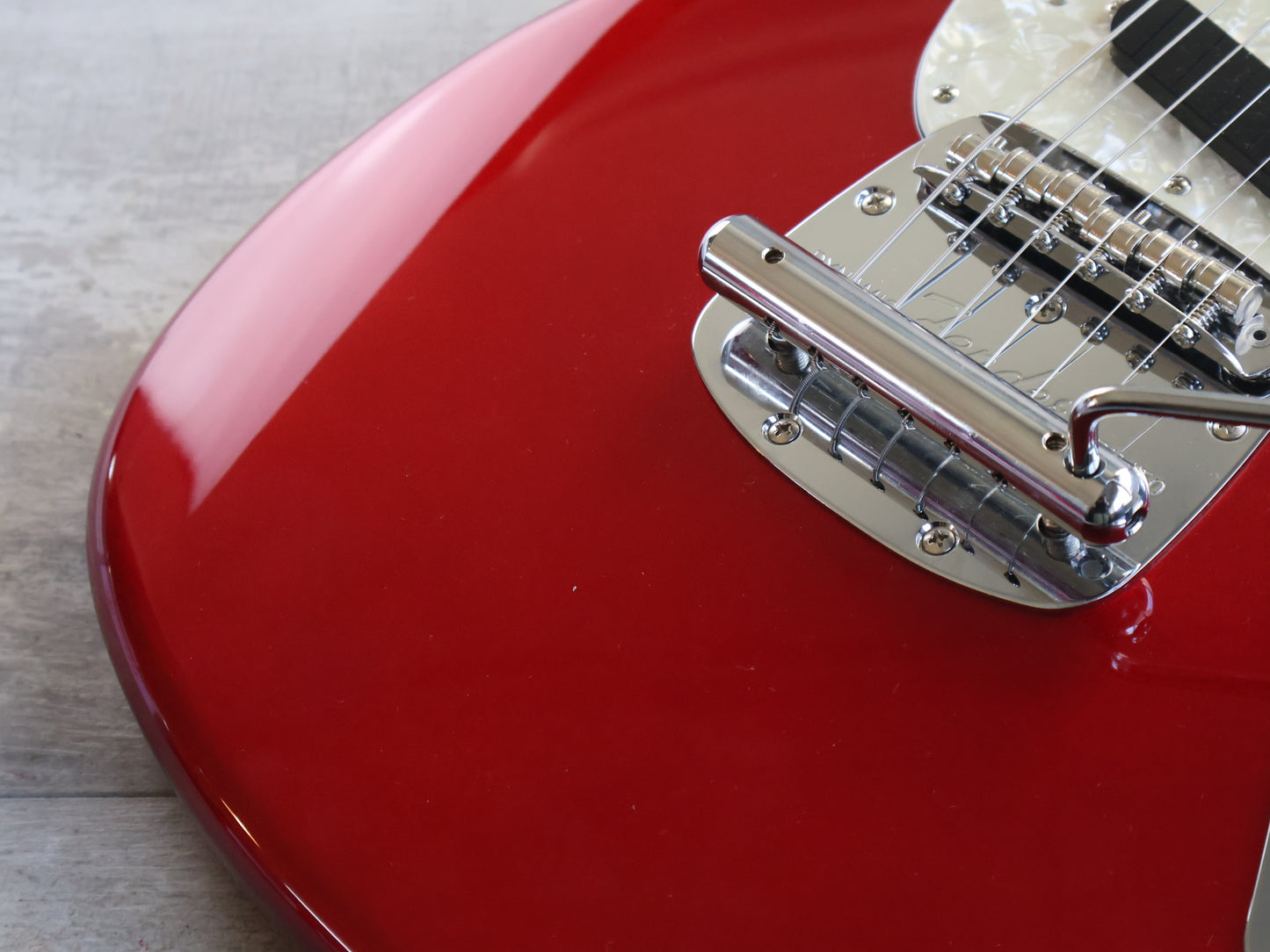 2025 Fender Japan Traditional 70's Mustang (Candy Apple Red)