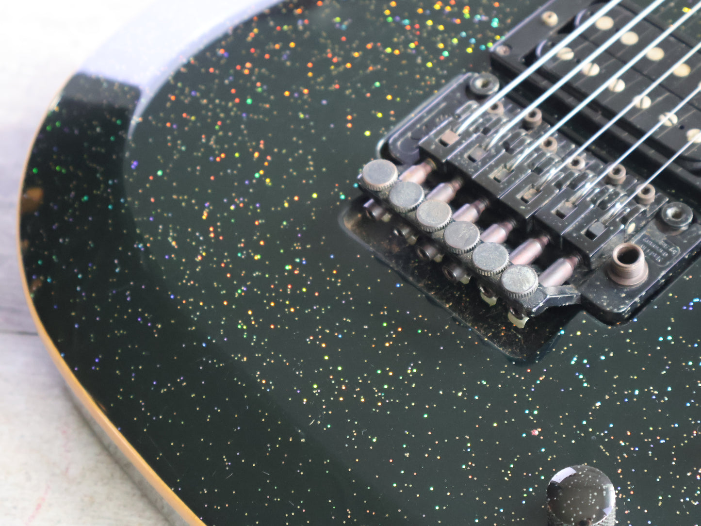 1992 Rockoon (by Kawai Japan) RD-85 Double Cutaway (Black Projector)