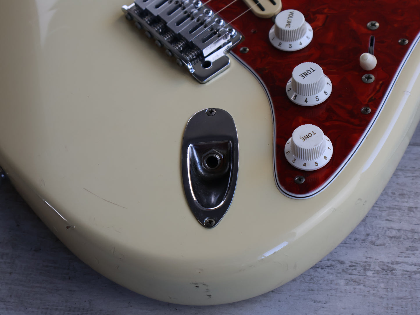 1991 Fender Japan ST62-770LS '62 Reissue Scalloped Stratocaster (Vintage White)