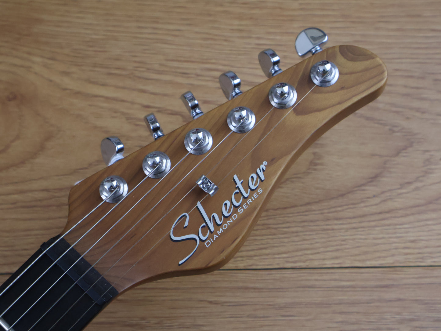 Schecter Nick Johnston Traditional (Atomic Green)