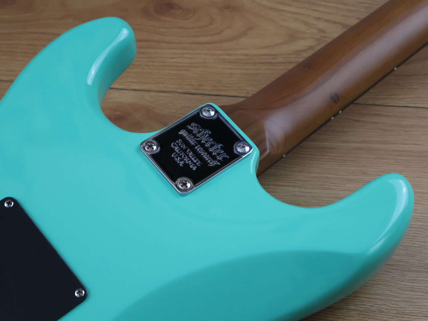 Schecter Nick Johnston Traditional (Atomic Green)