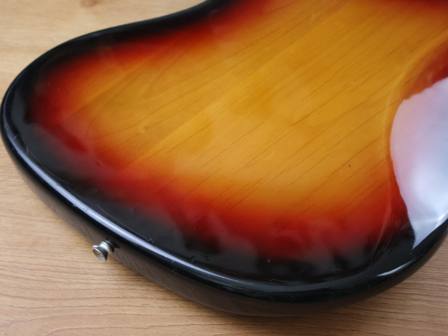 1993 Fender Japan JB62 '62 Reissue Jazz Bass (Sunburst)