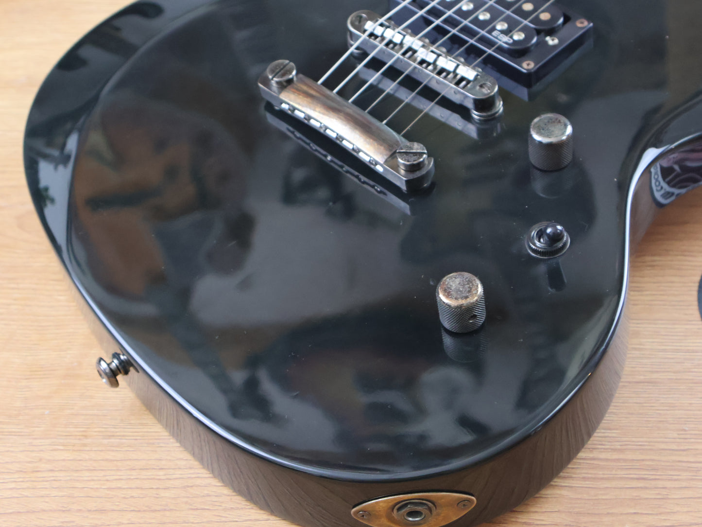 ESP LTD VP-10 Viper Double Cutaway (Black)