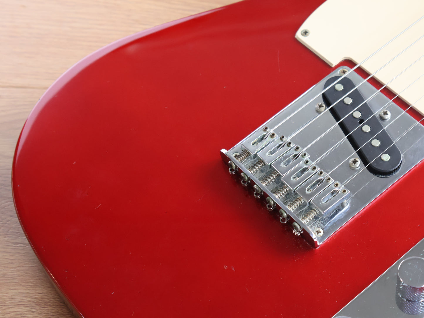 2011 Squier Affinity Telecaster (Candy Apple Red)