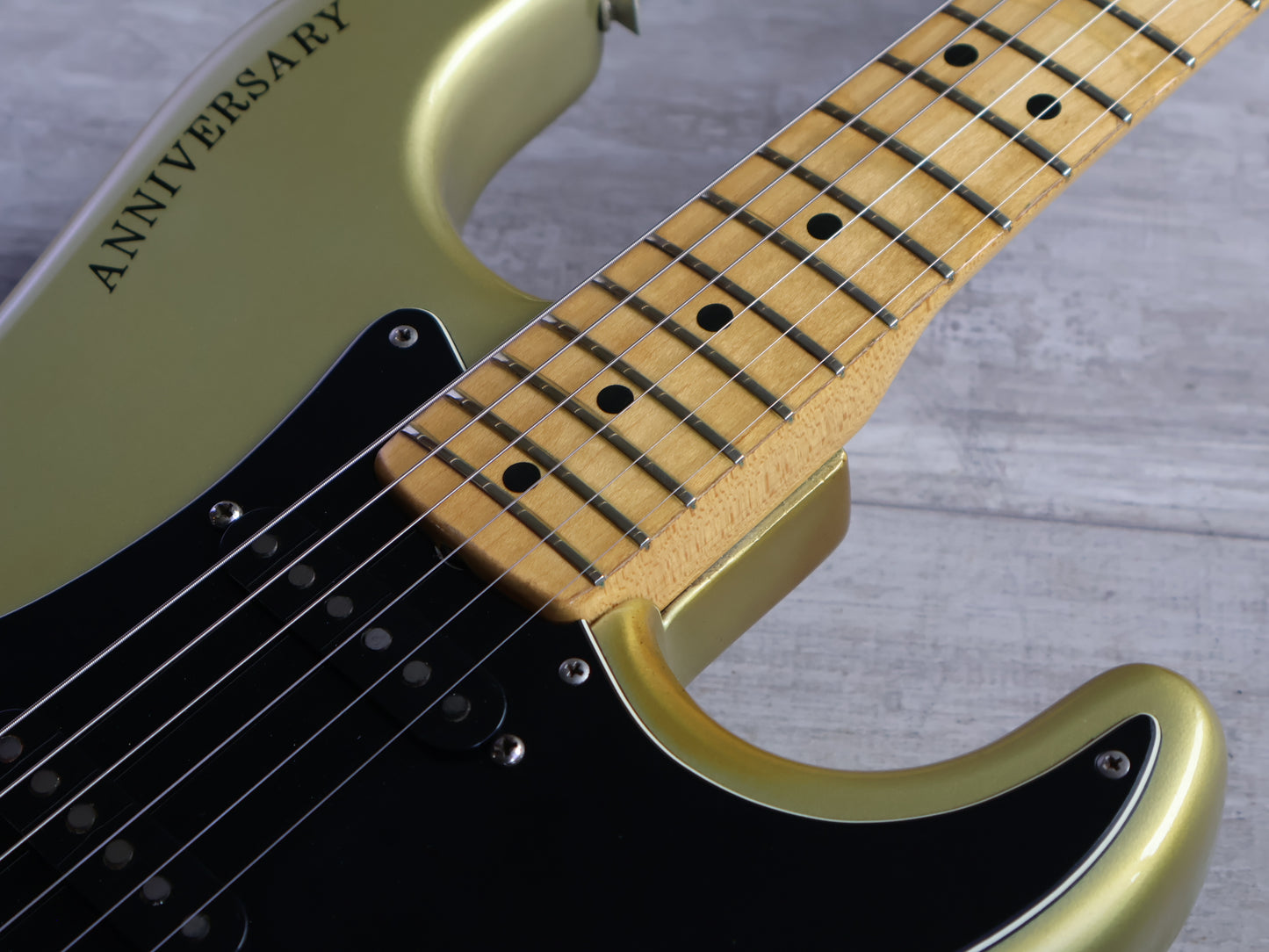 1979 Fender USA 25th Anniversary Model Stratocaster (Anniversary Silver)
