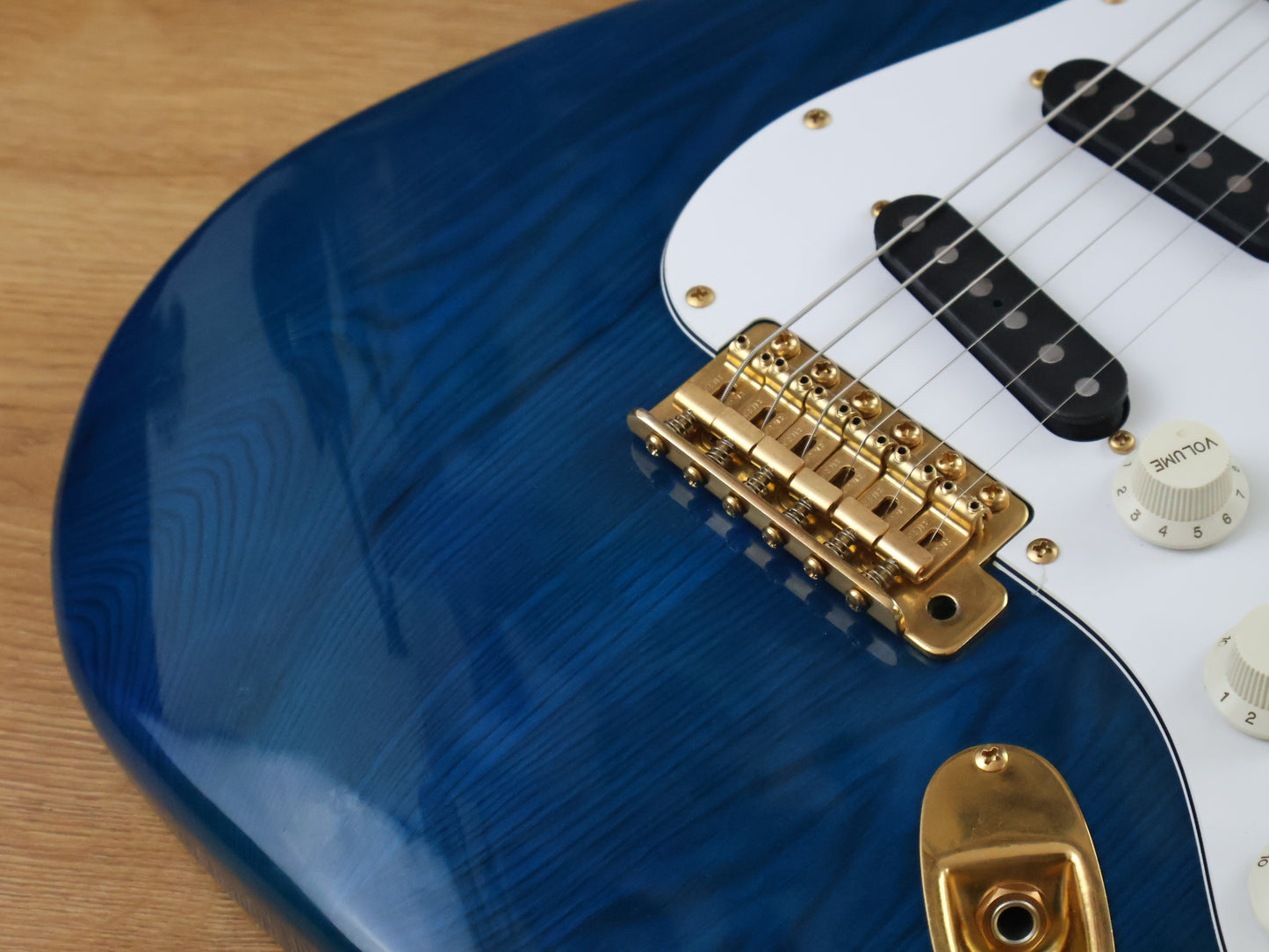 1980's Bill Lawrence (by Morris Japan) BC2R-70G Stratocaster (Transparent Blue)