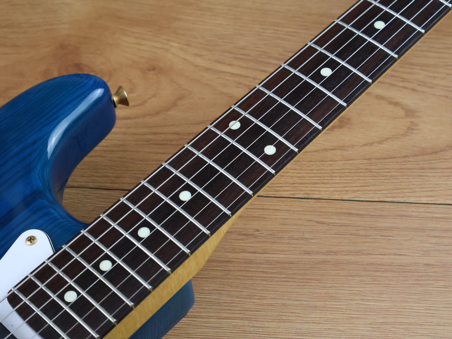 1980's Bill Lawrence (by Morris Japan) BC2R-70G Stratocaster (Transparent Blue)