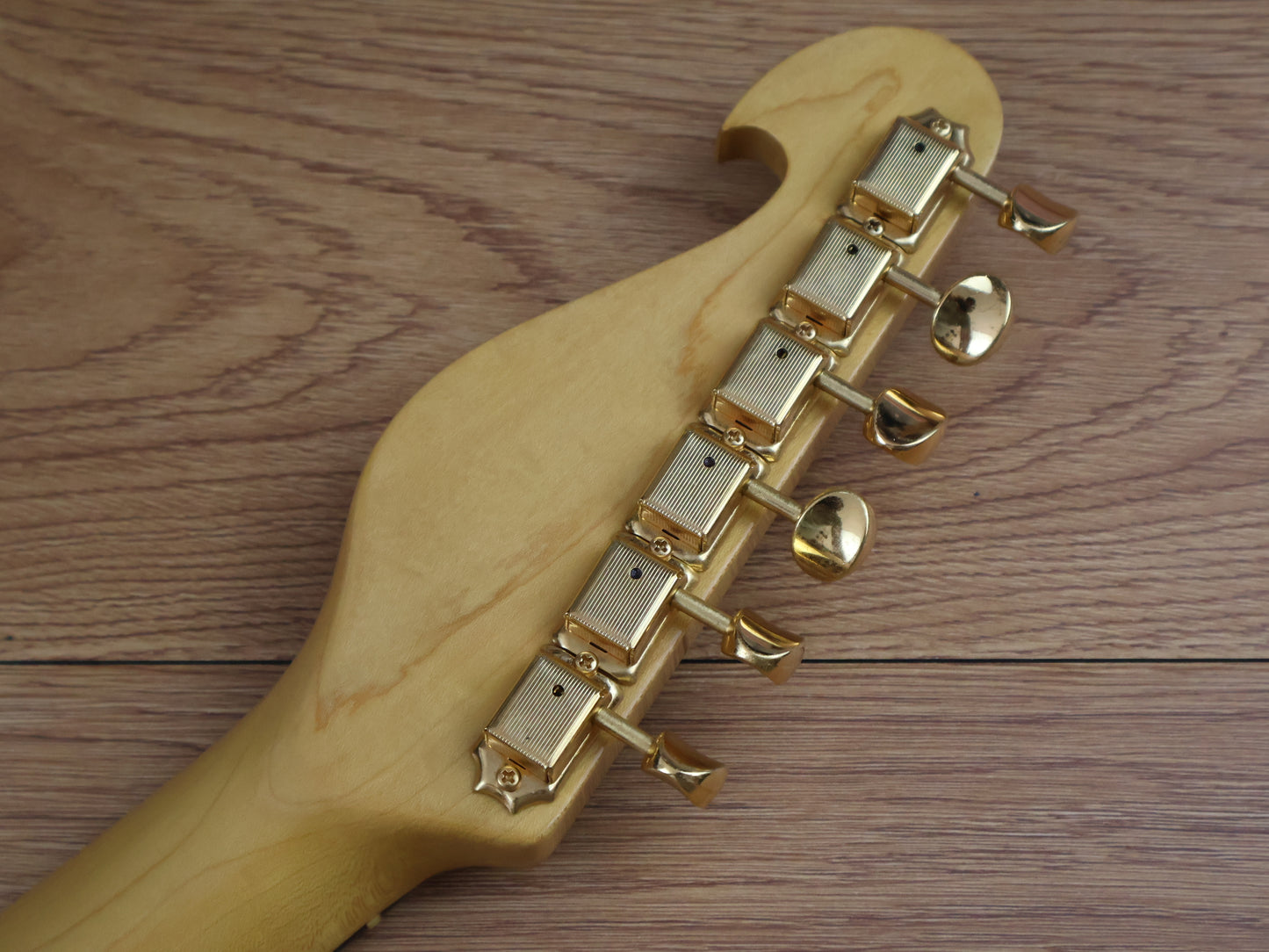 1980's Bill Lawrence (by Morris Japan) BC2R-70G Stratocaster (Transparent Blue)