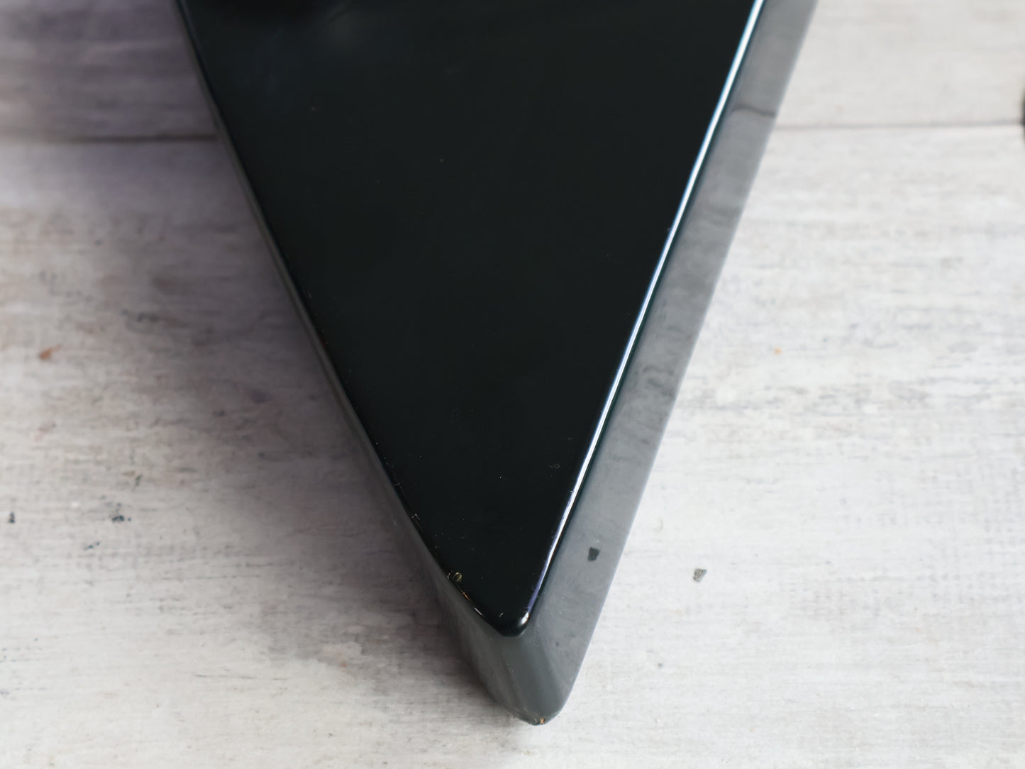 1983 Aria Pro II Japan ZZ Deluxe Explorer (Black/Red)