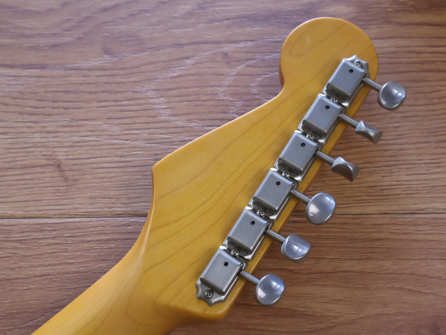 2004 Fender Japan ST62-58US '62 Reissue Stratocaster (Relic Sunburst)
