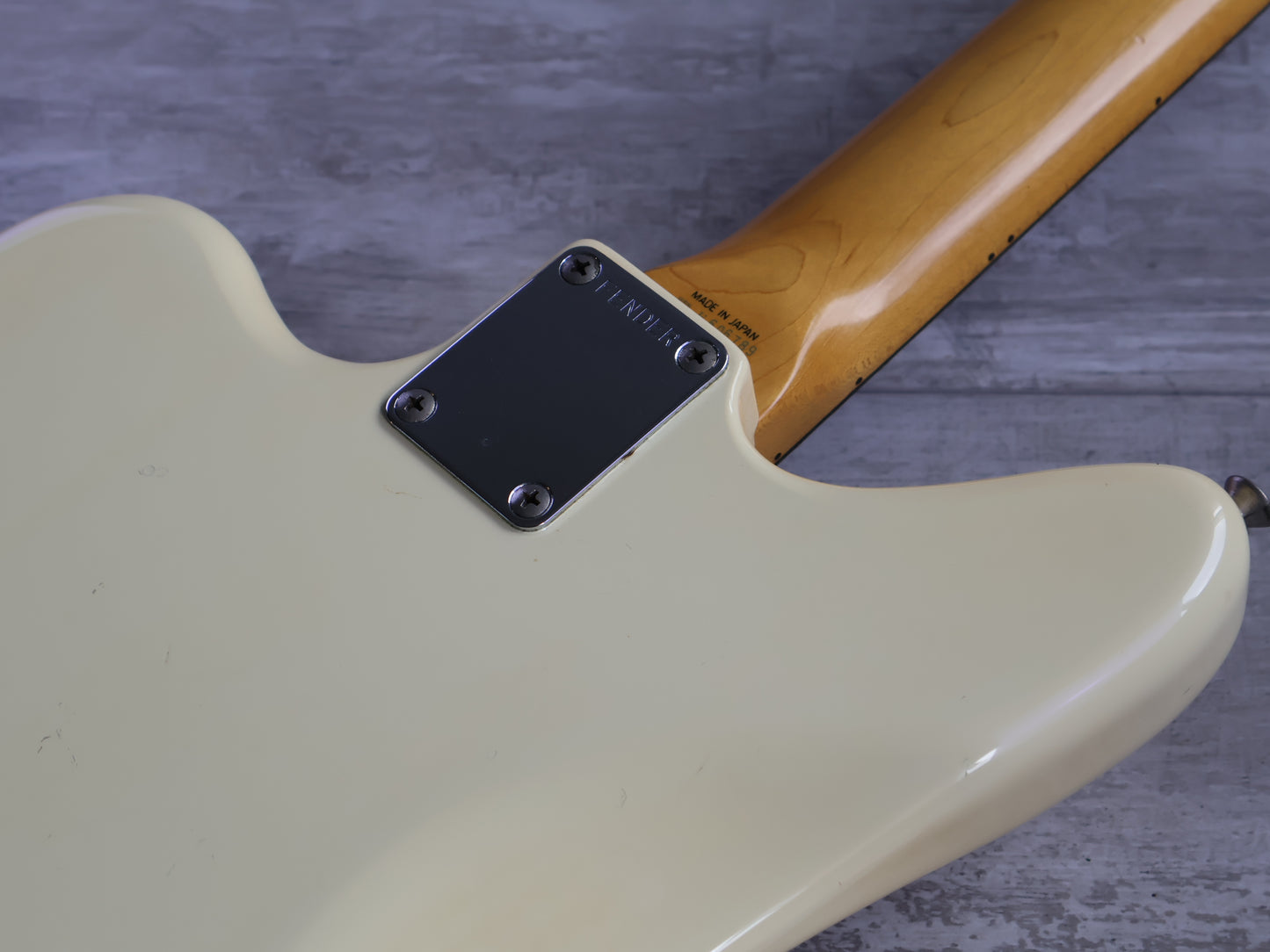 1986 Fender Japan "E Series" JG66-75 '66 Reissue Jaguar (Vintage White)
