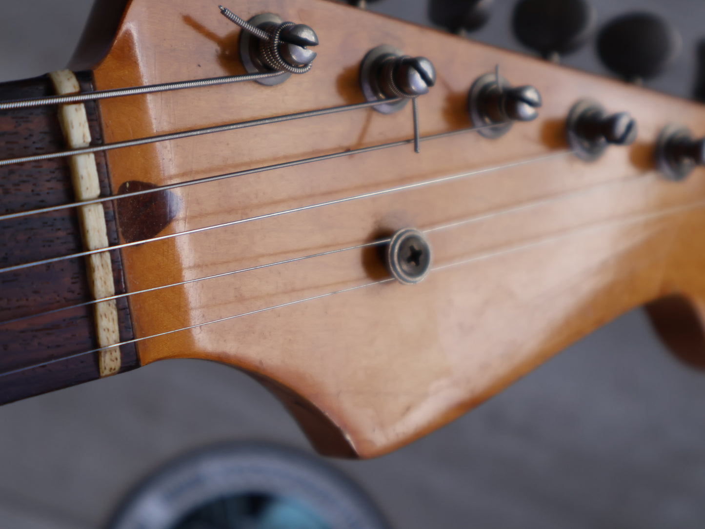 1980 Tokai ST-80 Springy Sound '54/63 Reissue Stratocaster (Brown Sunburst)