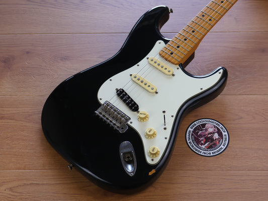 2002 Fender Japan ST-STD Stratocaster Standard (Black)