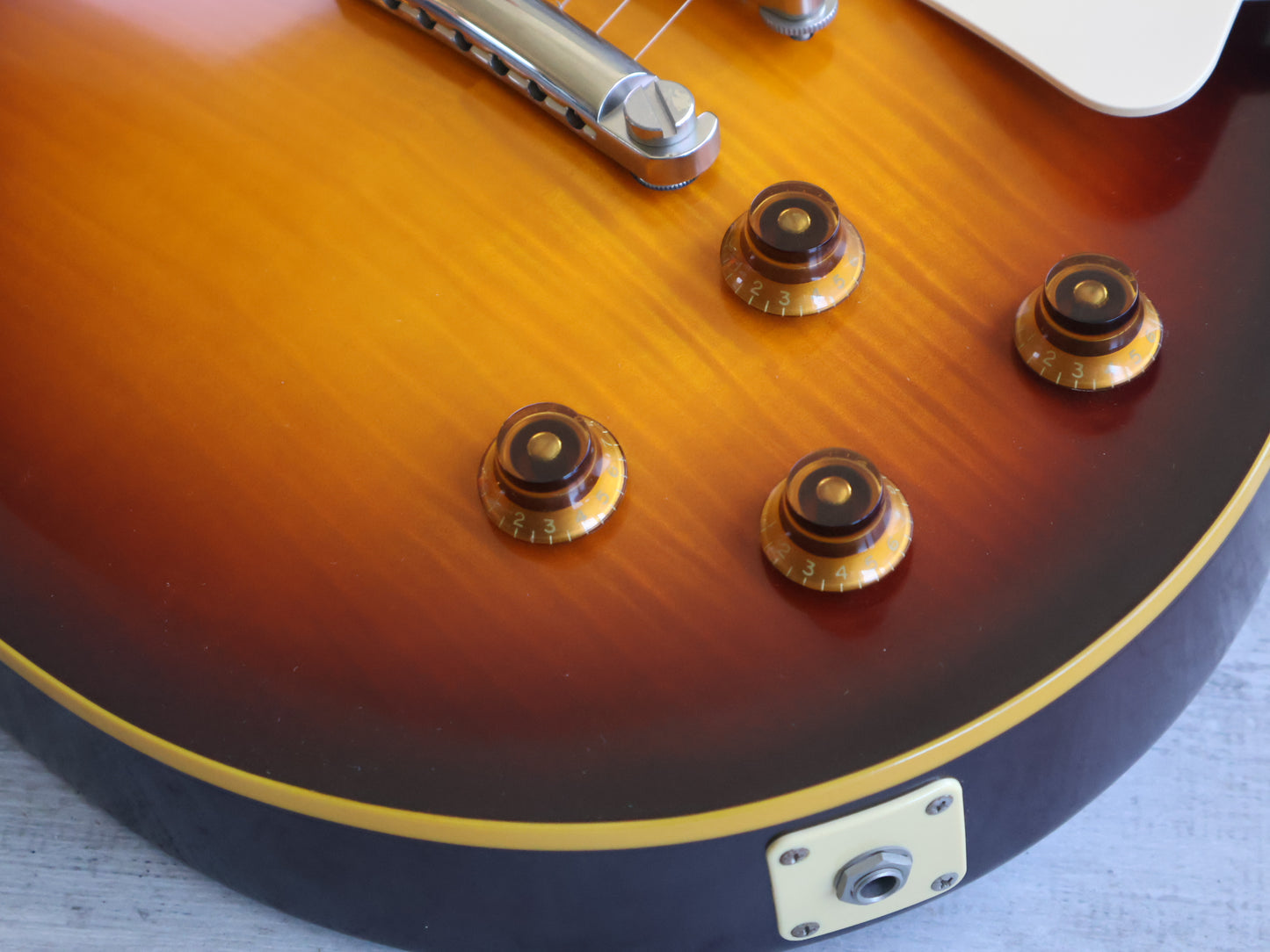 2011 Edwards E-LP-108LTS Les Paul Standard (Brown Sunburst)