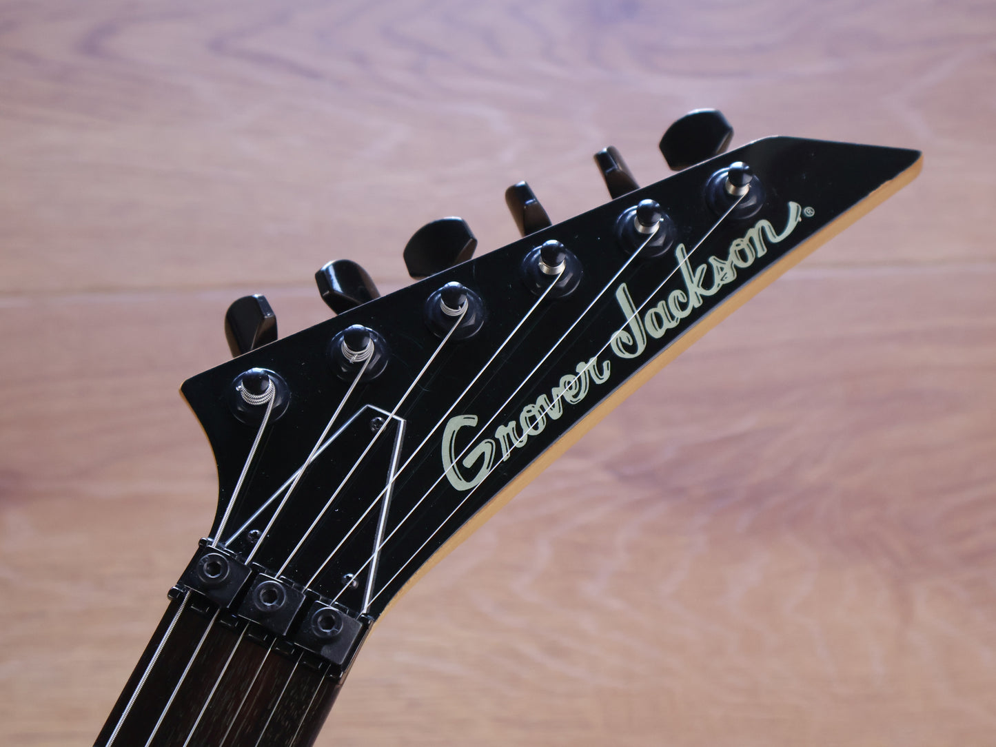 1995 Grover Jackson Japan KE.A-52 Kelly Explorer (Black)