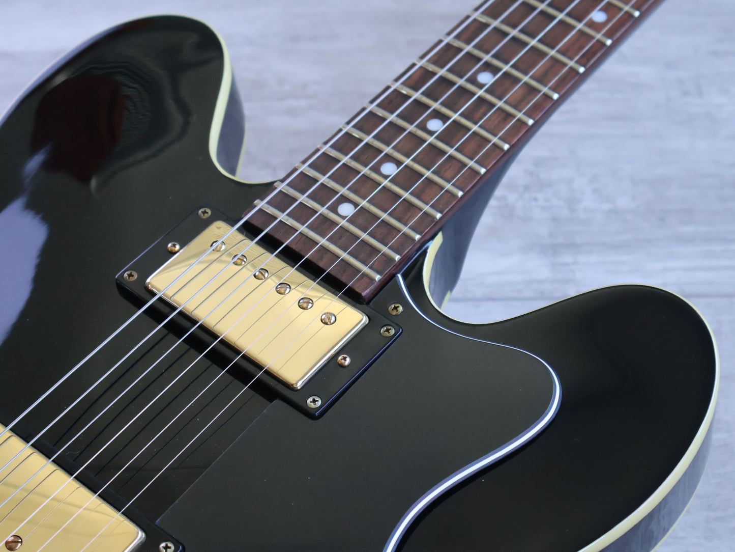 2006 Epiphone Limited Edition Custom Shop Dot w/Bigsby (Black & Gold)