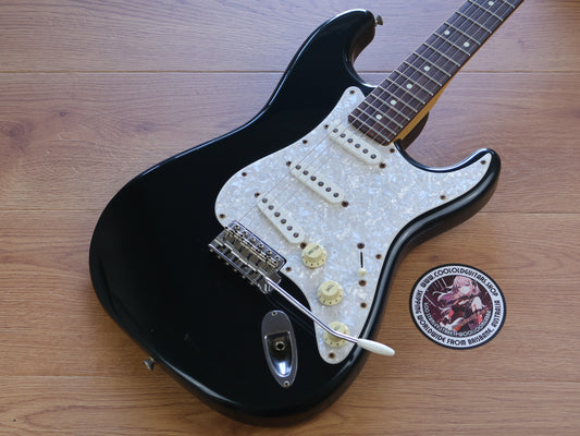 2001 History Japan (by Fujigen) Z1-CFS Stratocaster (Black)