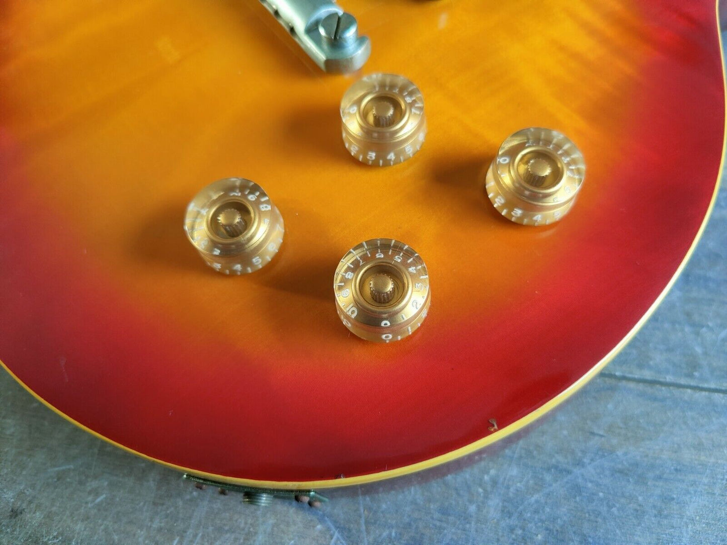 1970's Oakland Japan Les Paul Standard (Cherry Sunburst)