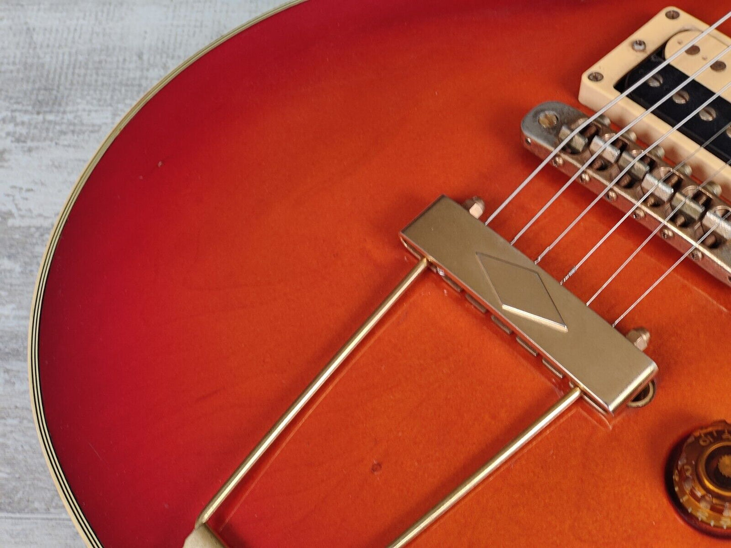 1982 Aria Pro II (Matsumoku) PE-R100 Single Cutaway (Cherry Sunburst)