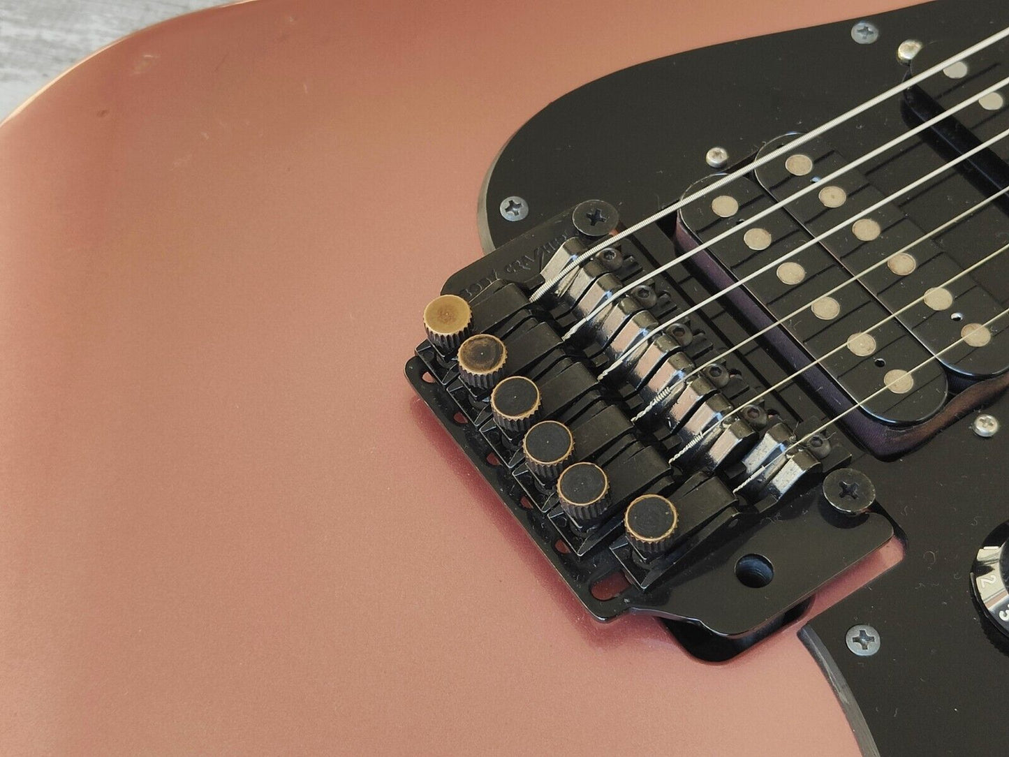 1986 Fernandes Japan FR-55 Revolver HSS Superstrat Stratocaster (Pearl Pink)