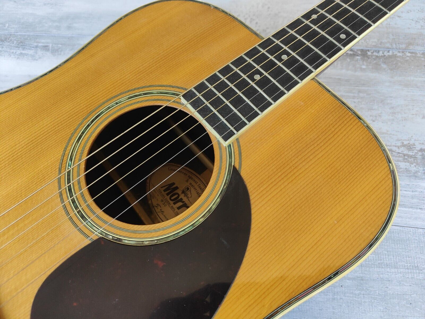 1980's Morris W-30 Japanese Vintage Acoustic Dreadnought Guitar (Natural)