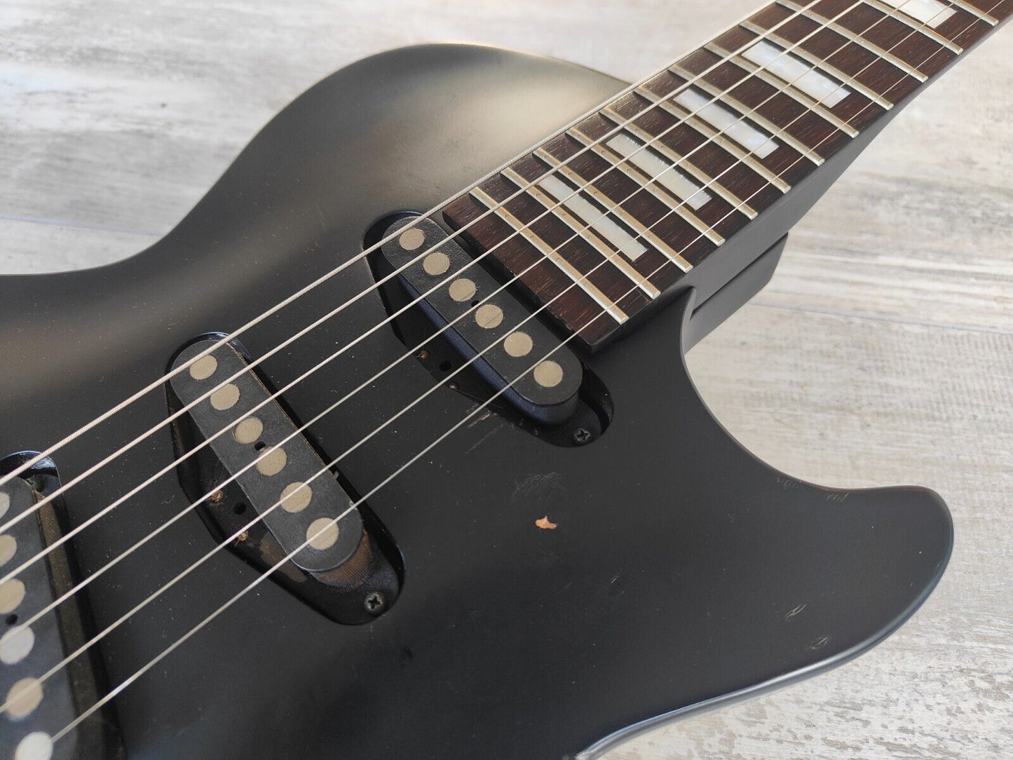 2000's Edwards Japan (by ESP) E-I-85LP Les Paul w/Single Coil Pickups (Black)