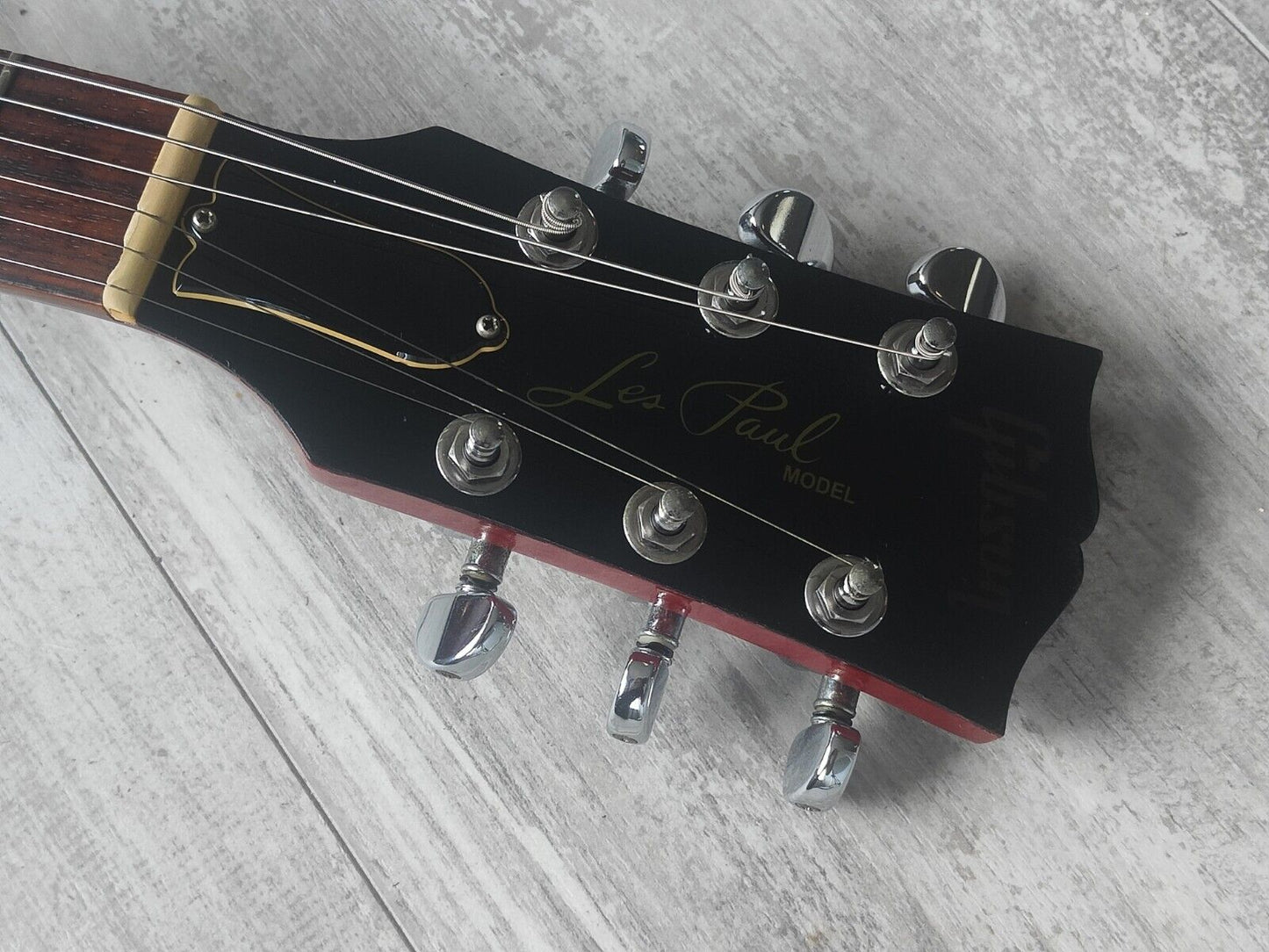1998 Gibson USA "Japanese Market" Les Paul (Ruby Red)