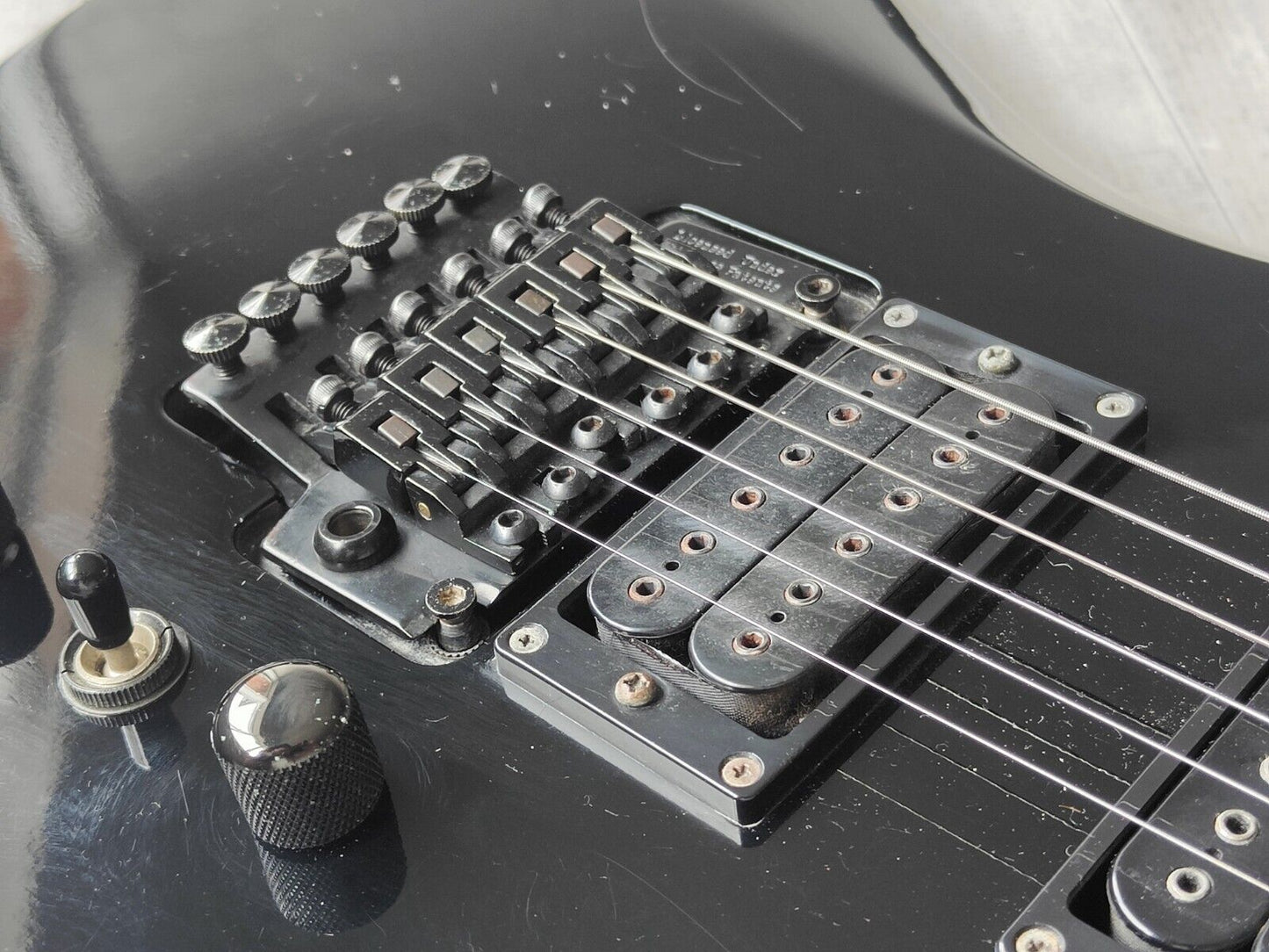 1990's BC Rich Japan Edition MG-801 Mockingbird (Black)