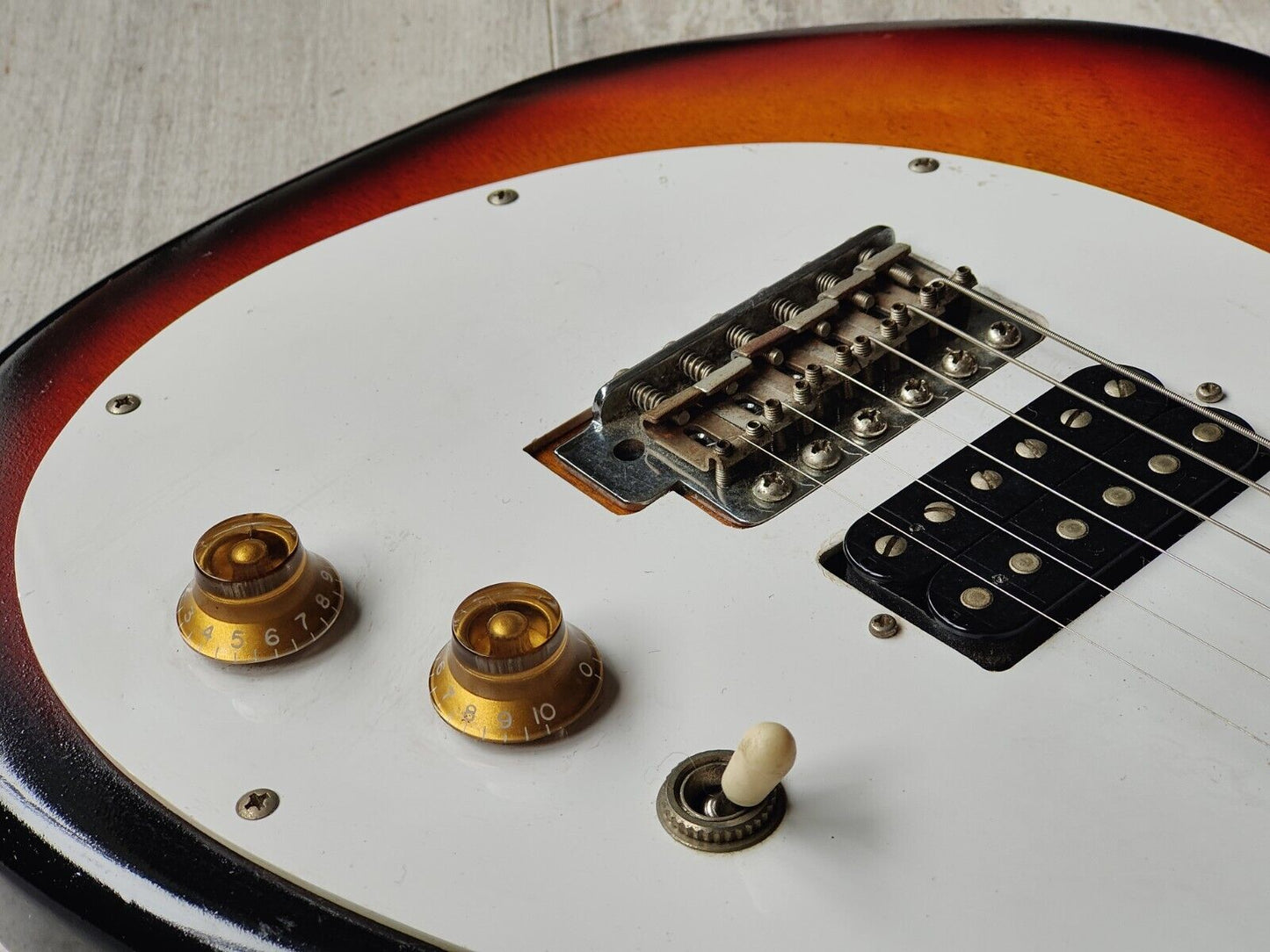 Tokai Japan Talbo w/Wood Body (Sunburst)