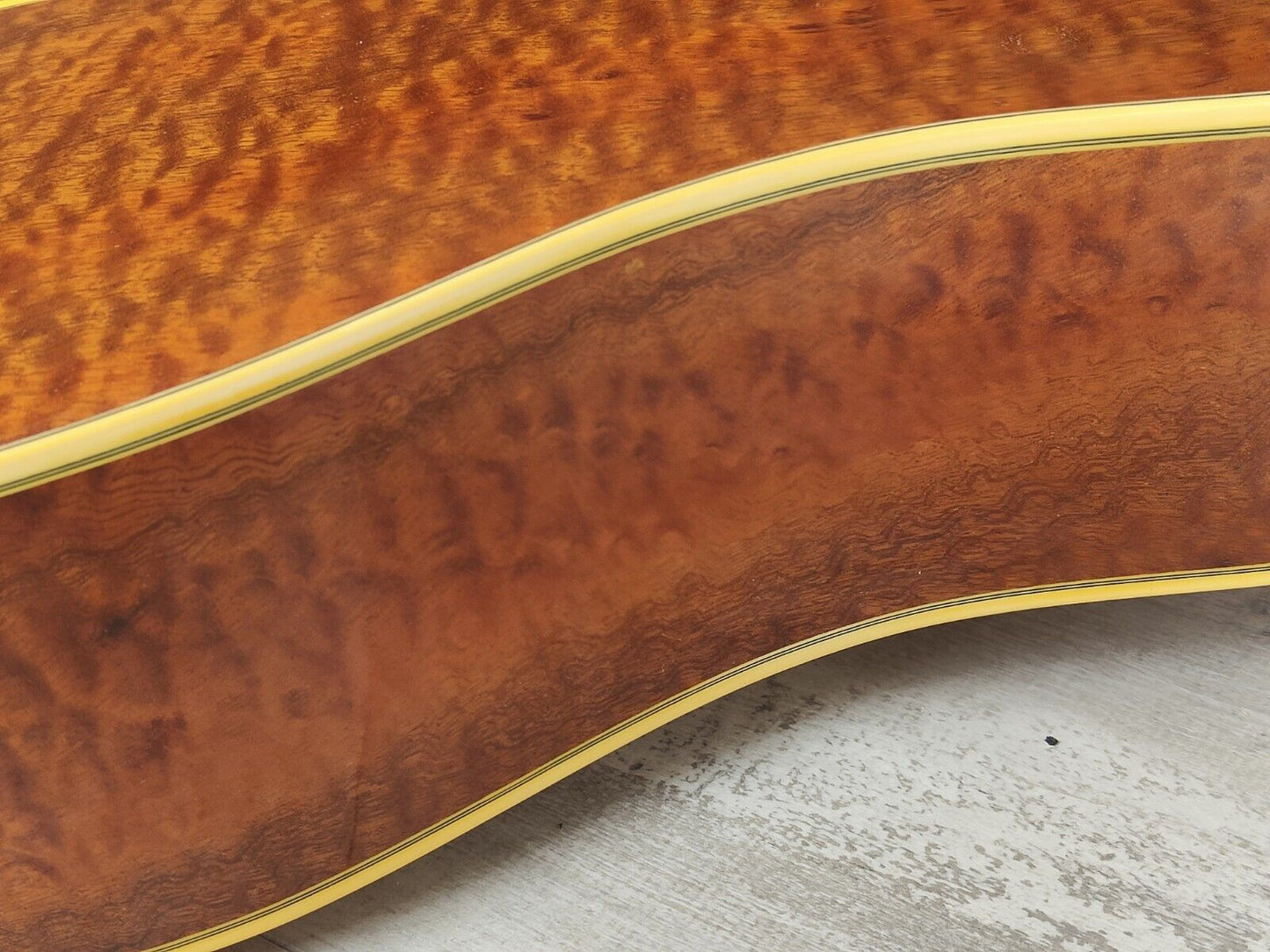 1979 K. Yairi Japan Leo-J2 Handmade Acoustic Guitar (Natural)