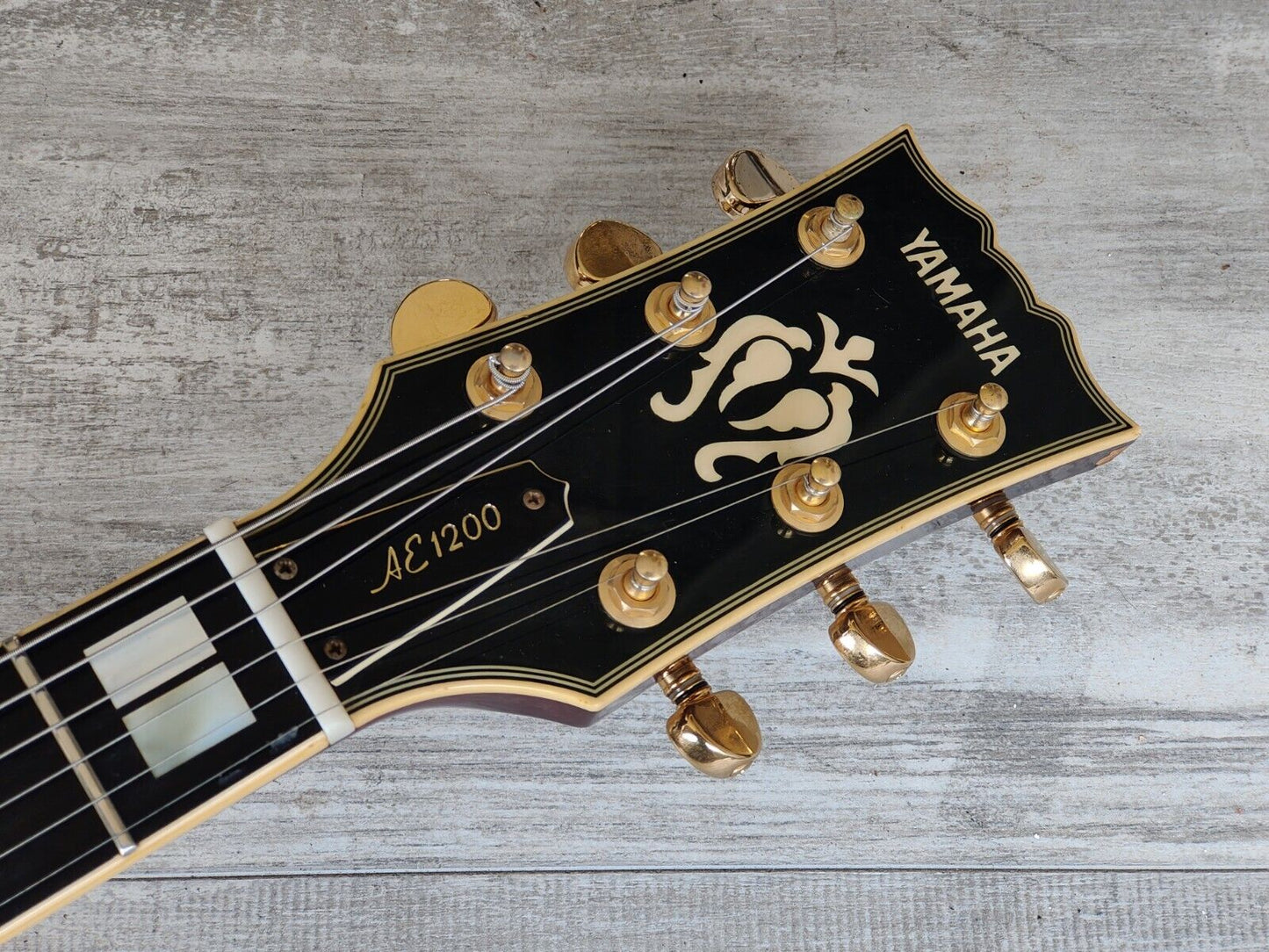 1980 Yamaha Japan AE-1200 Hollowbody Jazz Electric Guitar (Antique Stain)