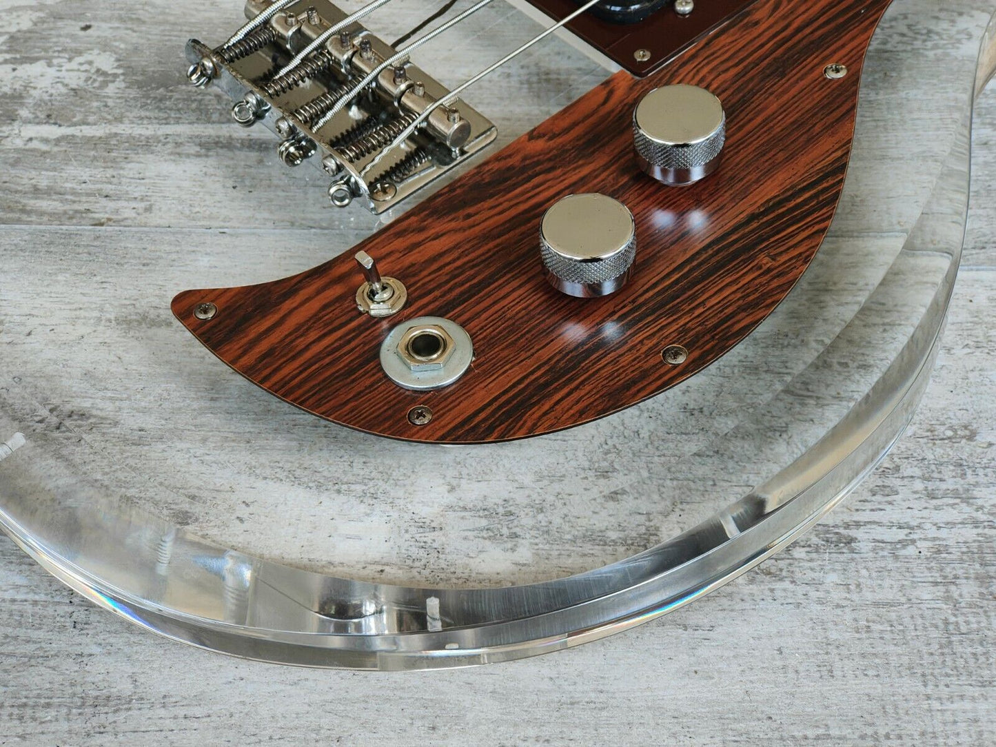 1990 Greco APB-1000 (Dan Armstrong/Ampeg) Lucite Double Cutaway Bass (Clear)