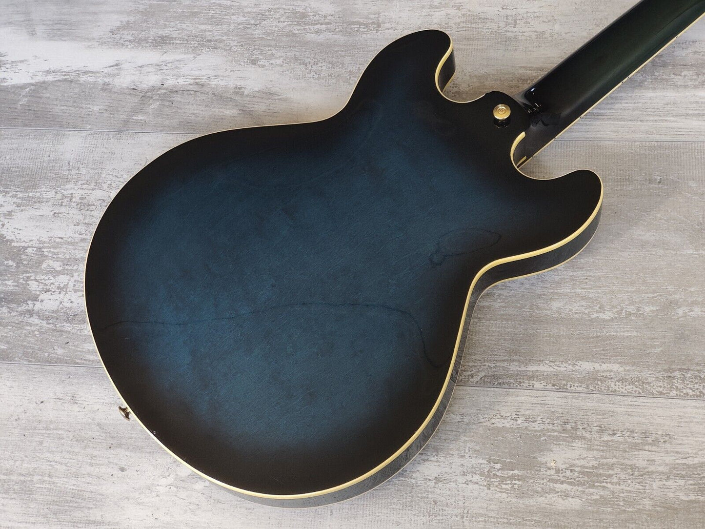 1988 Yamaha Japan SAS-II Semi Hollowbody Electric Guitar (Navy Blue Sunburst)