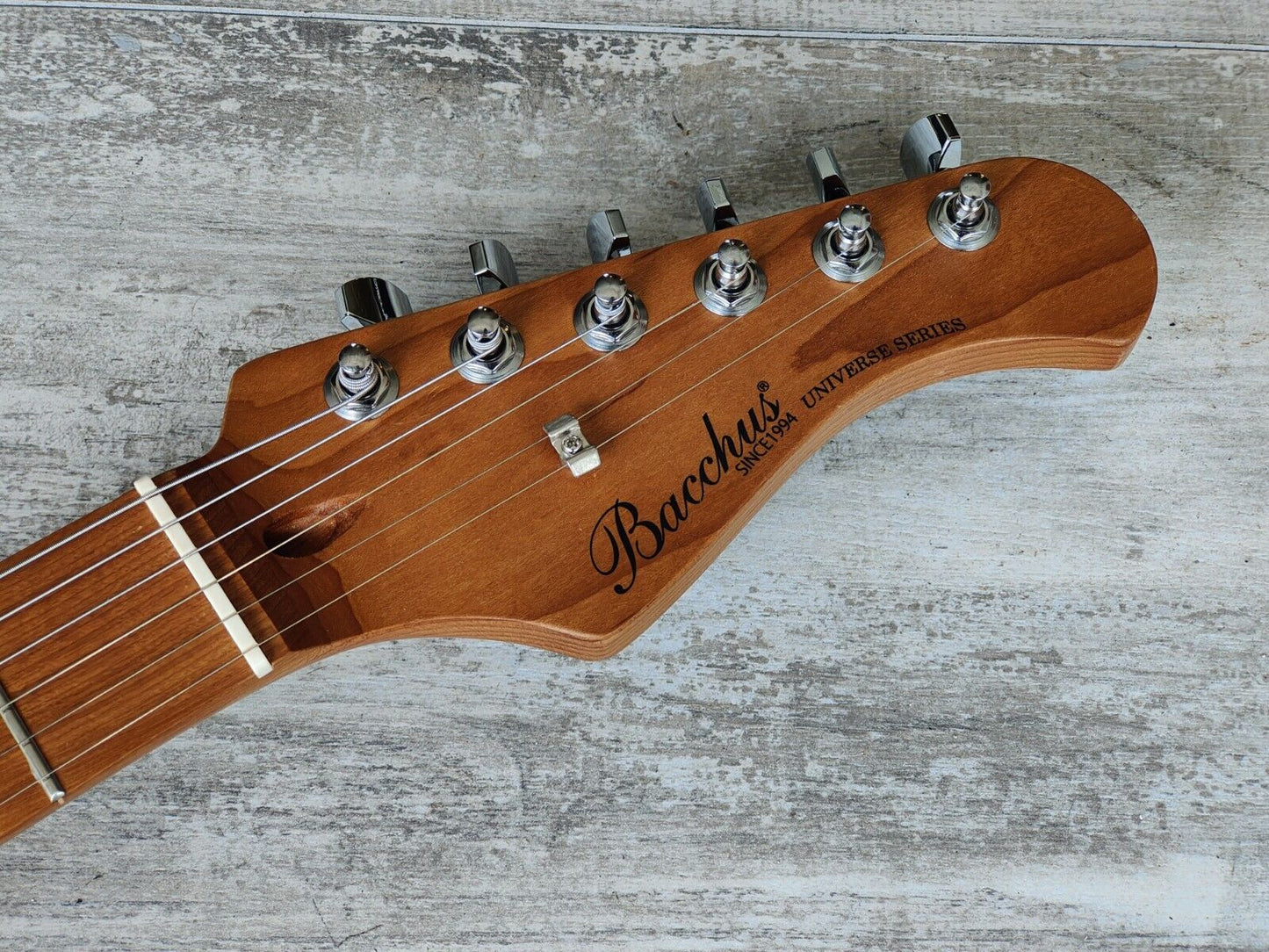 Bacchus Universe Series BST-2-RSM/M Stratocaster (Roasted Maple/Burgundy Mist)