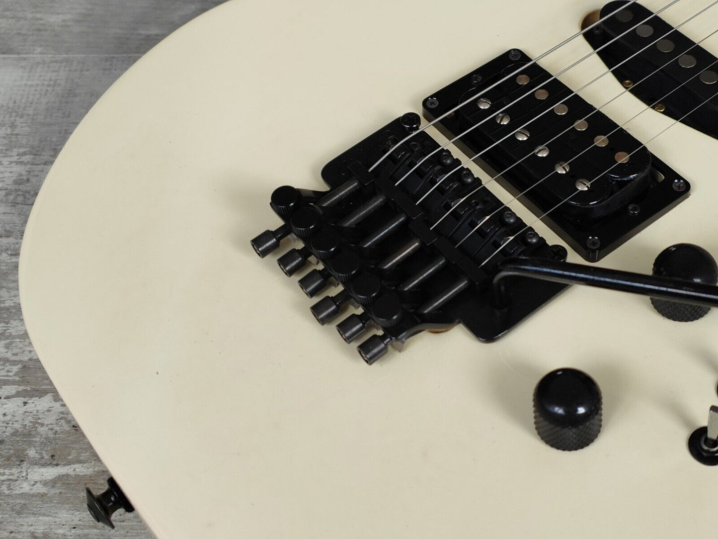 1987 Greco Japan JJ-60 HSS Superstrat (White)