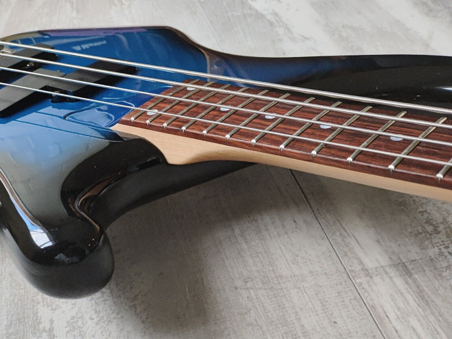 1996 Greco Japan PXB-M400 Medium Scale Bass (Blue Burst)