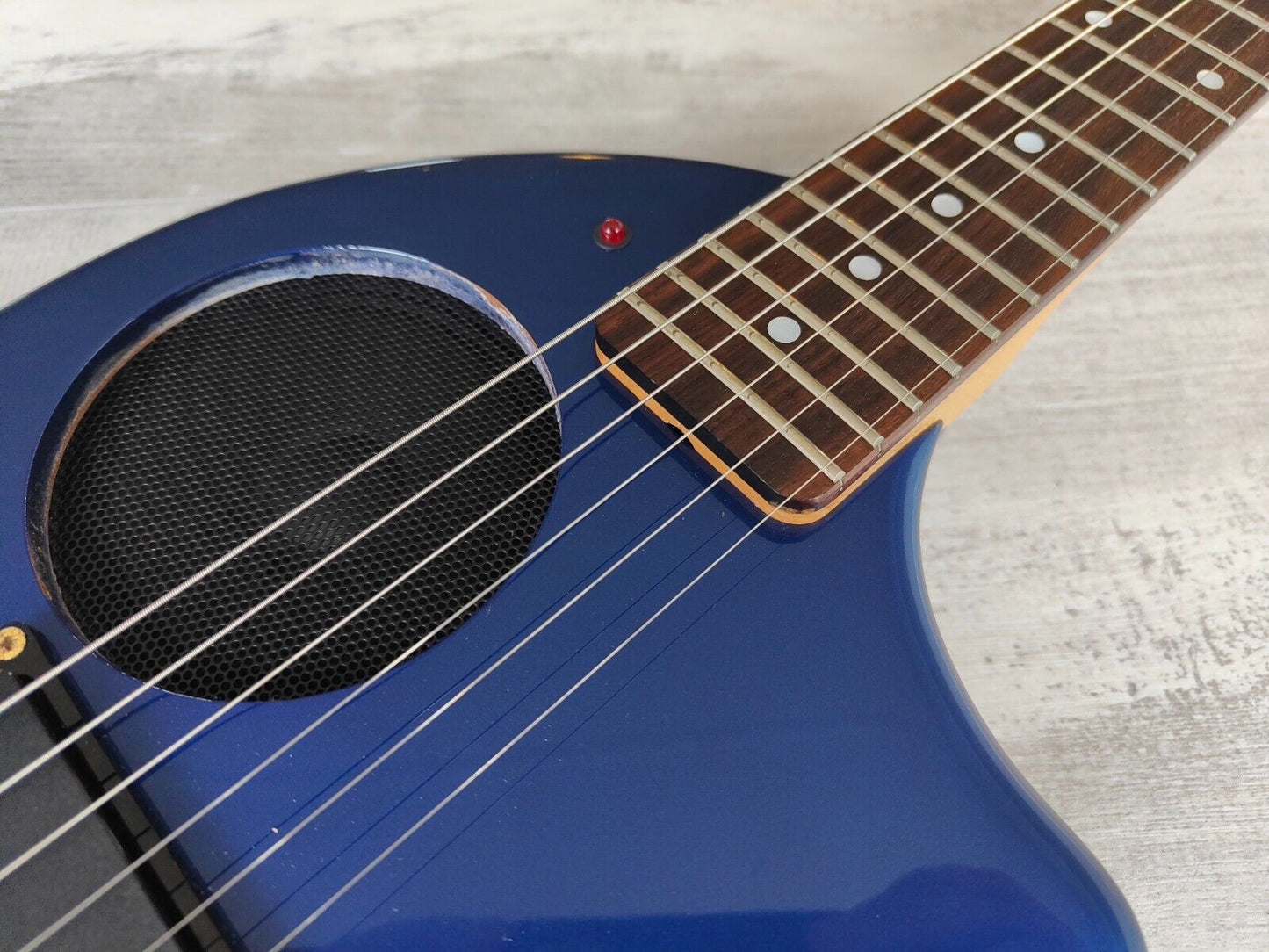 Fernandes ZO-3 Nomad Travel Guitar w/Onboard Speaker/Amplifier