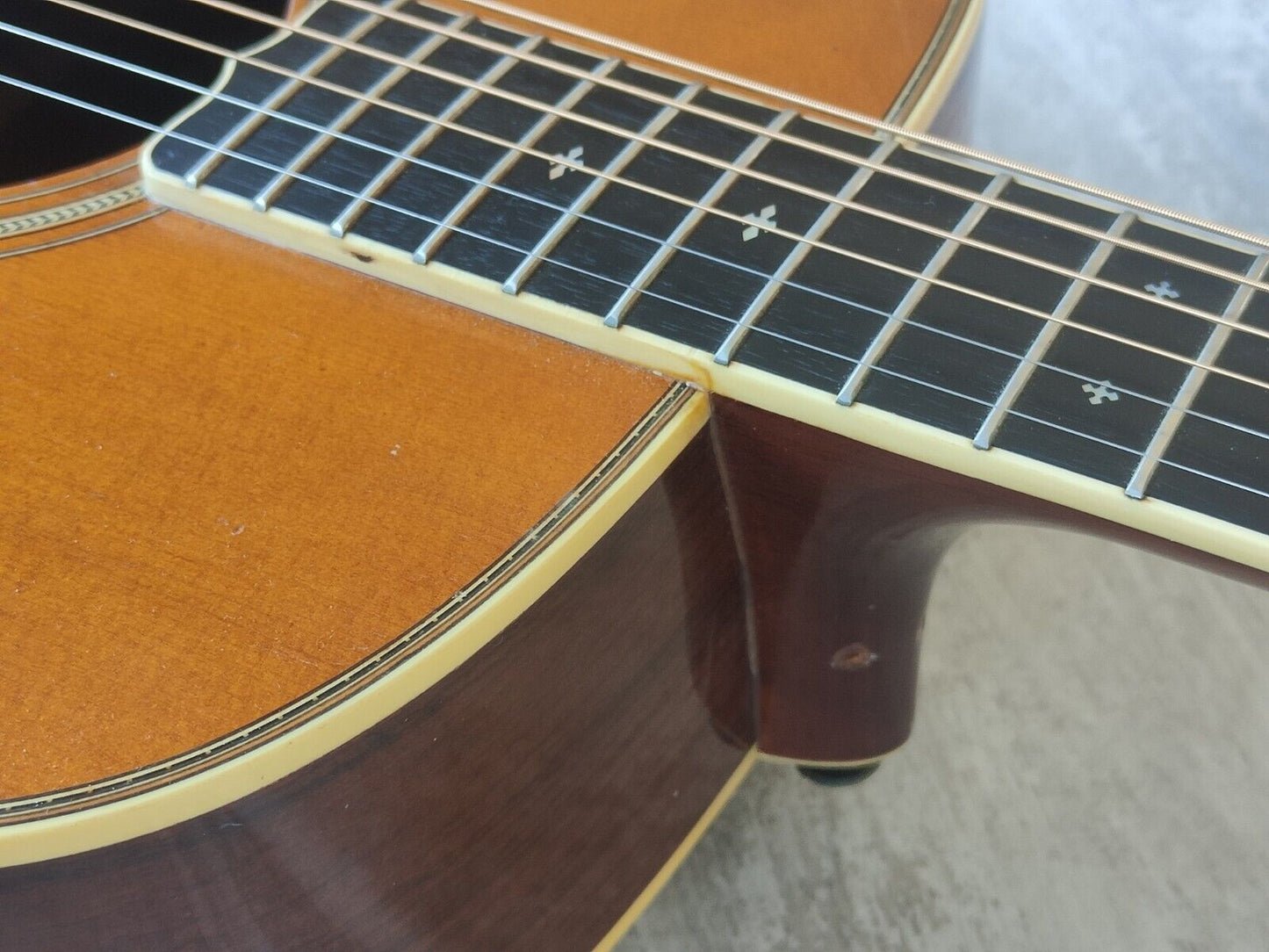 1983 Yamaha LA-37 Japanese Vintage Electric/Acoustic Guitar (Natural)