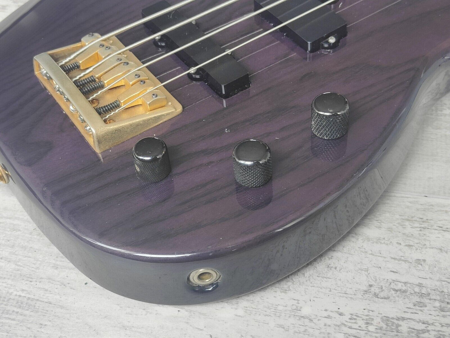 1992 Greco Japan PJB-380 Medium Scale Bass (Purple)