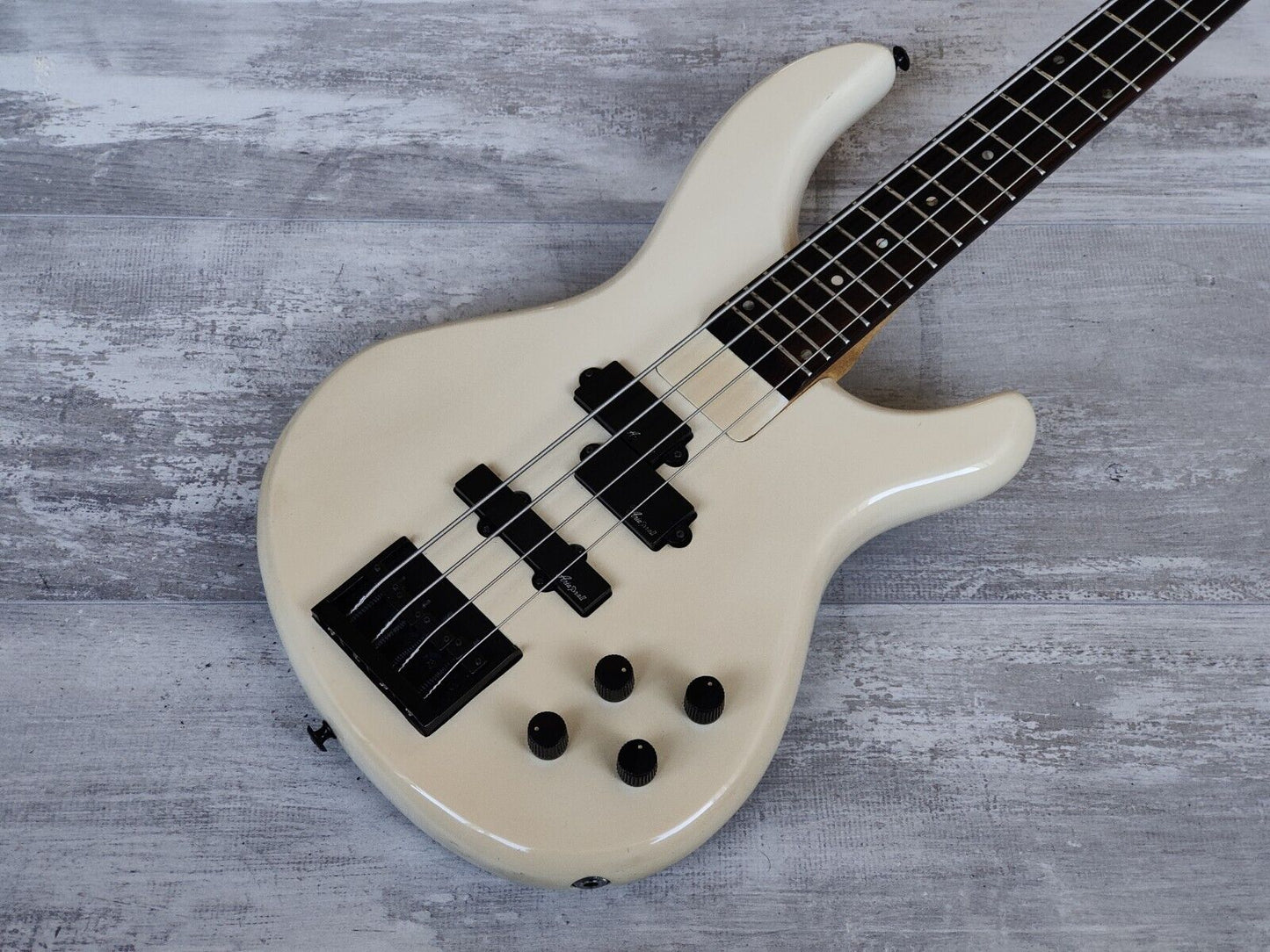 1998 Aria Pro II IGB-50 Integra Series Active Bass (Aged White)